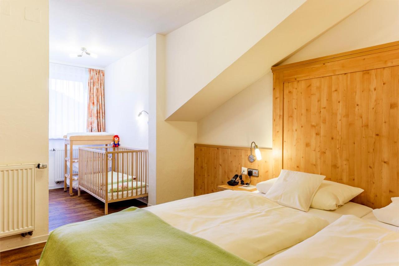 Hotel Engel - Familotel Hochschwarzwald ทอดด์เนาแบร์ก ภายนอก รูปภาพ