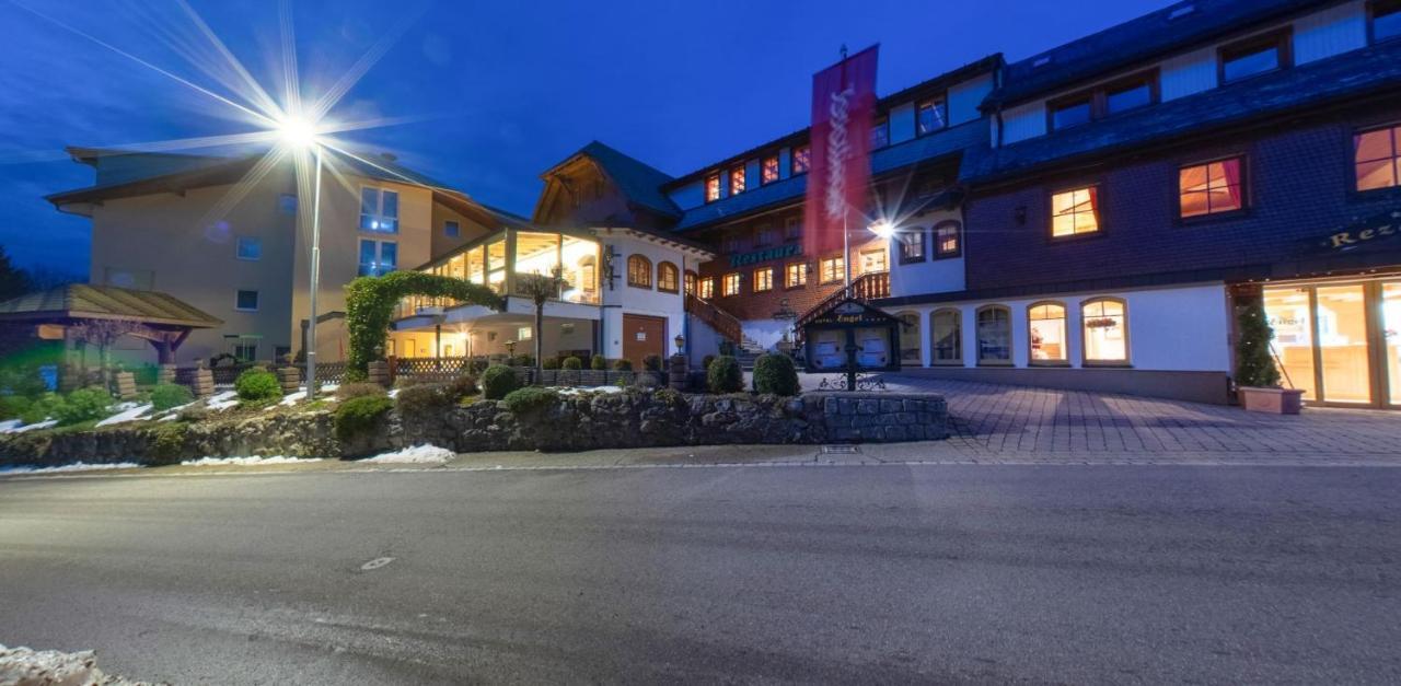 Hotel Engel - Familotel Hochschwarzwald ทอดด์เนาแบร์ก ภายนอก รูปภาพ
