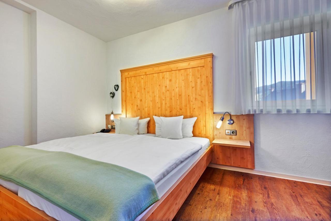 Hotel Engel - Familotel Hochschwarzwald ทอดด์เนาแบร์ก ภายนอก รูปภาพ