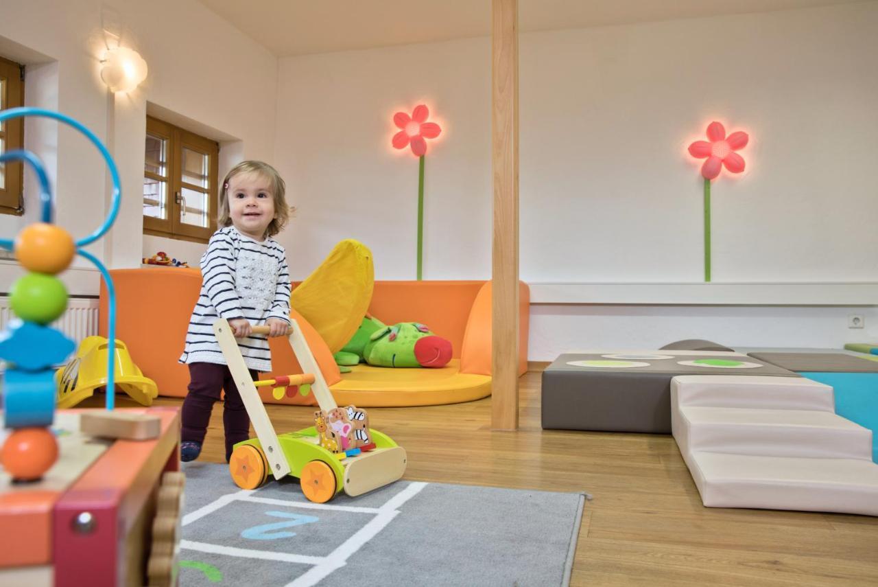 Hotel Engel - Familotel Hochschwarzwald ทอดด์เนาแบร์ก ภายนอก รูปภาพ