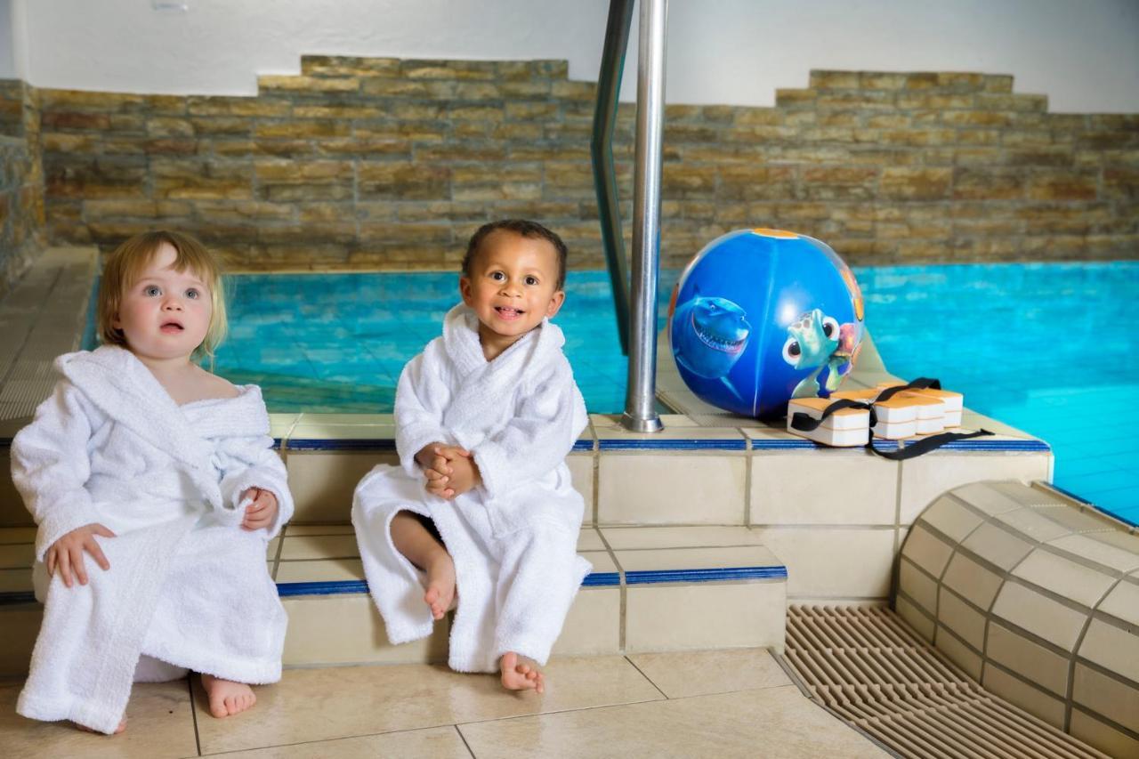 Hotel Engel - Familotel Hochschwarzwald ทอดด์เนาแบร์ก ภายนอก รูปภาพ